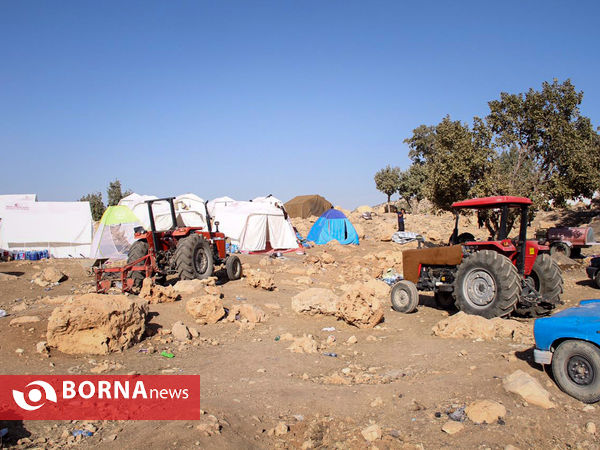 روستای بزميران در پنجمین روز بعد از زلزله