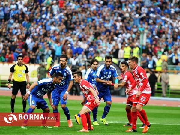 دیدار تیم های پرسپولیس تهران - استقلال تهران