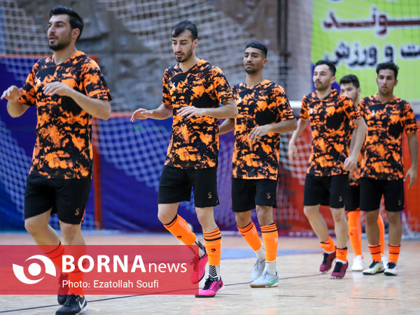 تمرینات پیش فصل تیم فوتسال آلومینیوم