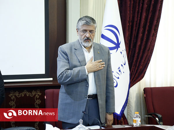 نشست وزیر ورزش و جوانان با جمعی از نمایندگان مجلس