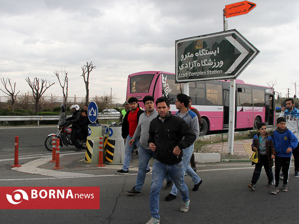 در حاشیه پیش از آغاز دربی ۸۹