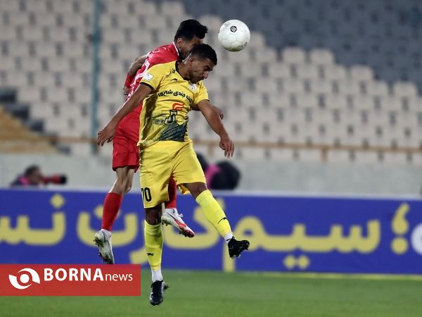 دیدار تیم های فوتبال پرسپولیس - فجر سپاسی