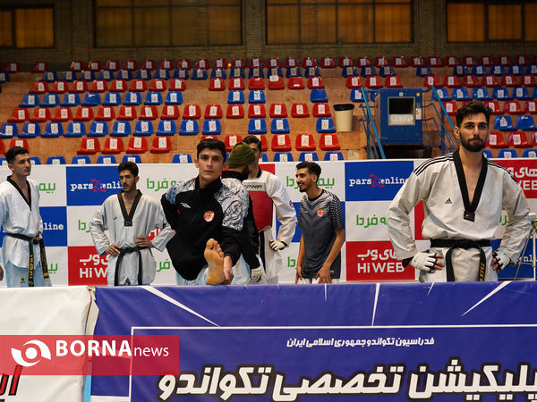 لیگ برتر جوانان و بزرگسالان تکواندو آقایان