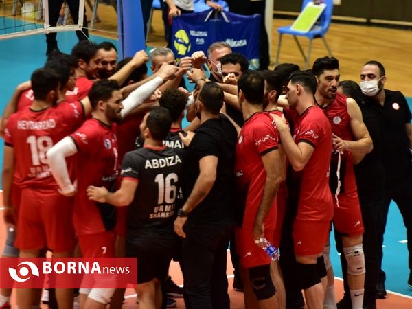 داربی پایتخت والیبال بین شهرداری و آذرباتری ارومیه