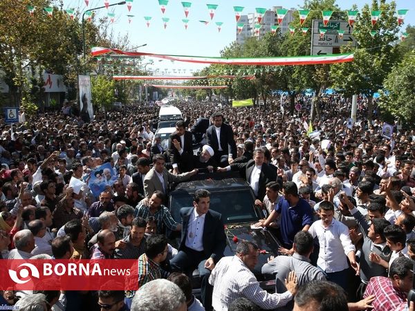 استقبال مردم کردستان از رئیس جمهوری