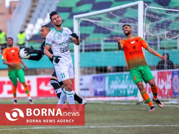 دیدار تیم های فوتبال آلومینیوم - مس