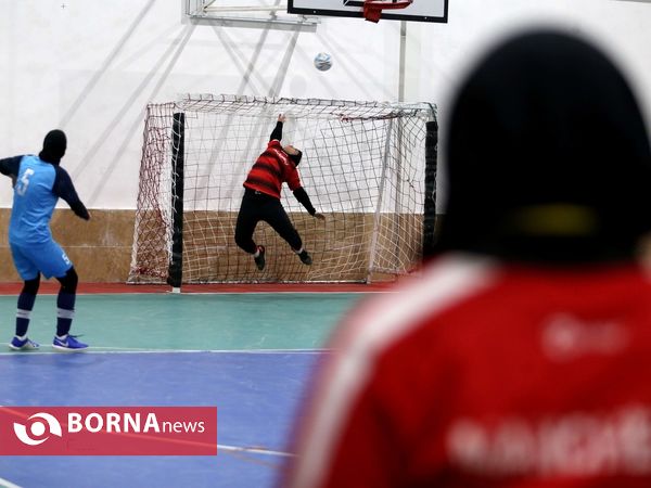 مسابقات فوتسال بانوان جام رمضان در ساری