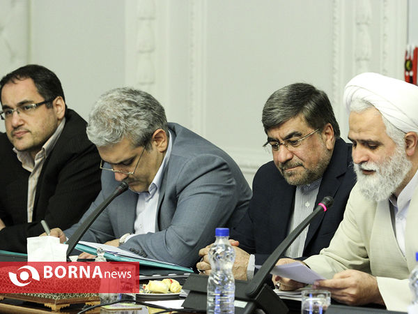 جلسه شورای عالی انقلاب فرهنگی