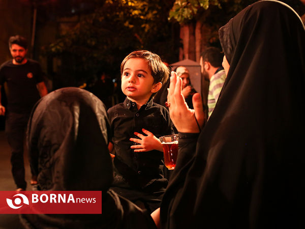 شب هشتم محرم در محله "چهارراه آبسردار تهران"