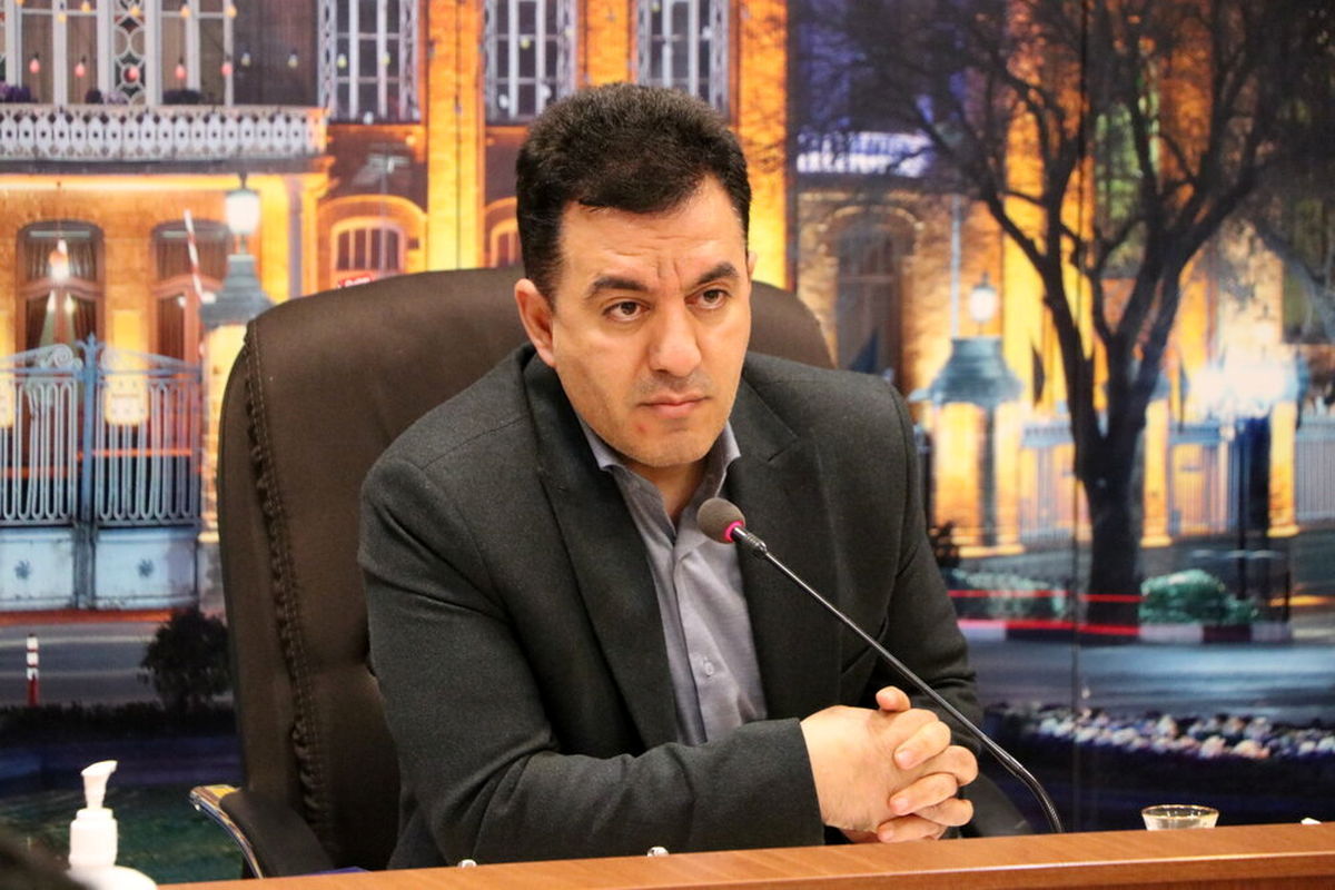شهردار تبریز خبر داد: ارائه طرحی ملی برای بهبود کیفیت هوای شهرها در سال ۱۴۰۲