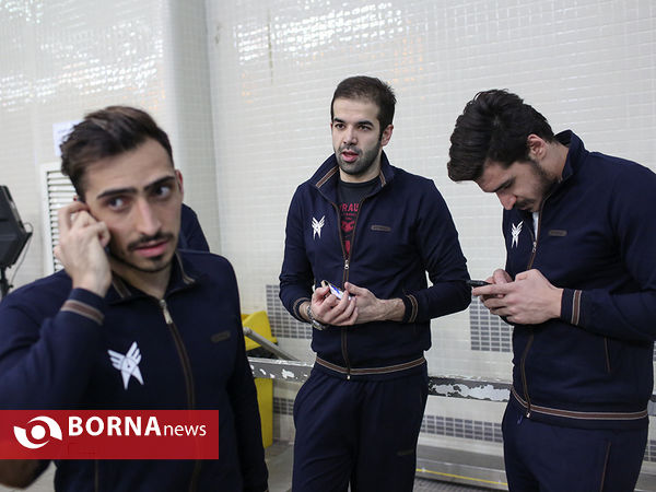پاسخ بازیکنان به تماس‌ها و پیام‌های تبریک خانواده و دوستان