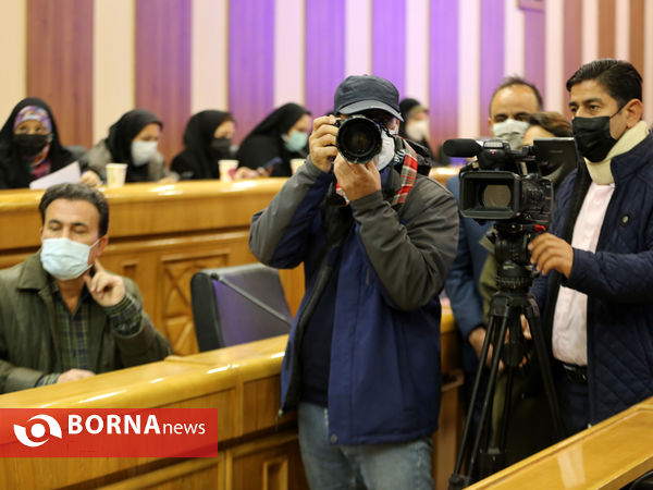 نشست خبری استاندار فارس به مناسبت دهه فجر