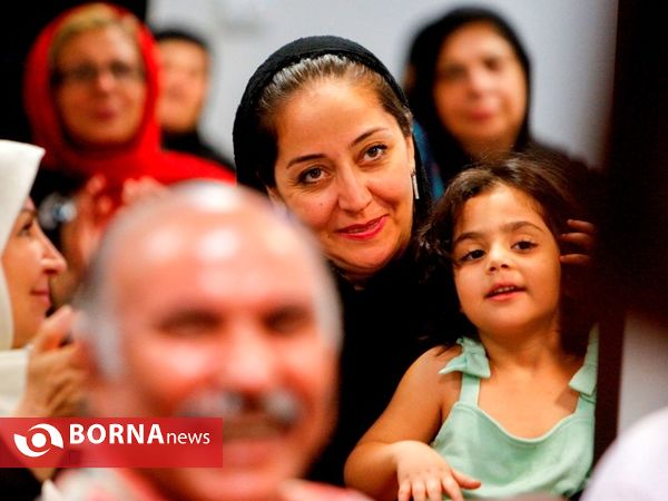 تجلیل از کریم اکبری مبارکه در فرهنگسرای معرفت
