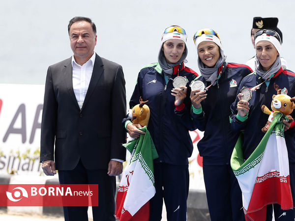 مدال نقره قایقرانی