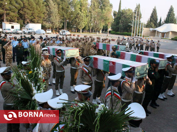 استقبال از شهدای گمنام در فرودگاه شیراز