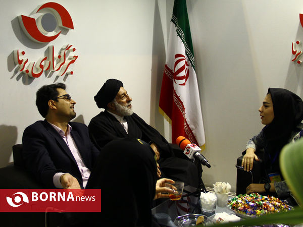 روز هفتم نمایشگاه مطبوعات در غرفه برنا