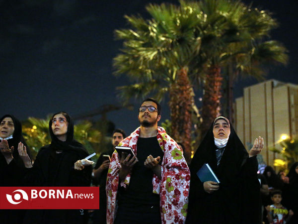 مراسم احیاء شب بیست ویکم ماه مبارک رمضان - میدان فلسطین