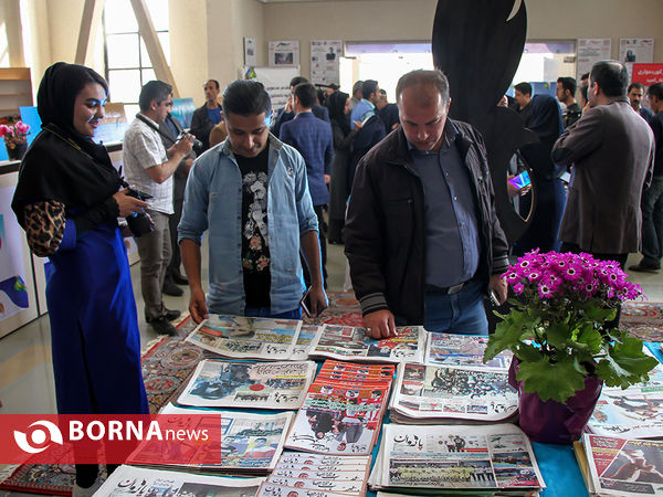 افتتاح نمایشگاه مطبوعات کردی