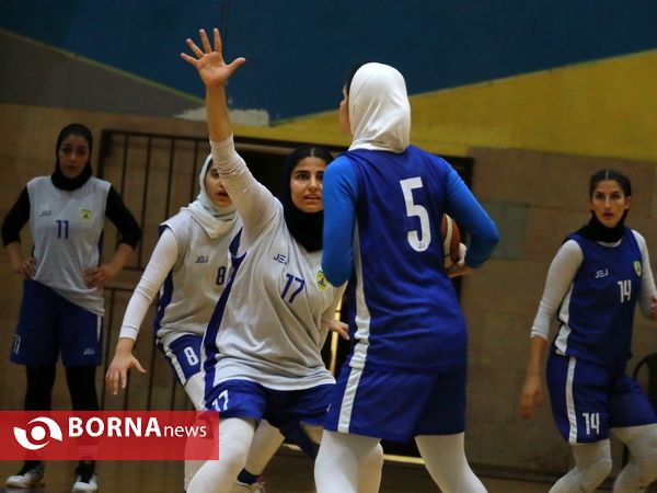 تمرینات تیم بسکتبال بانوان پالایش نفت آبادان