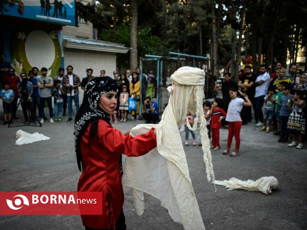 تئاتر خیابانی هفت بوو کله در کرمانشاه