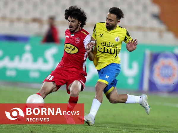 دیدار تیم های فوتبال پرسپولیس - نفت مسجدسلیمان