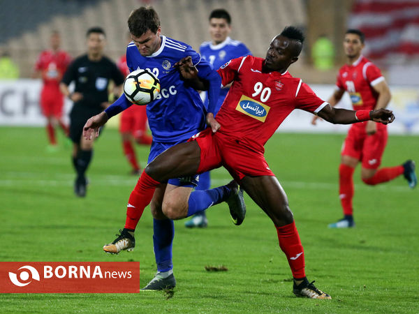 دیدار تیم های فوتبال  پرسپولیس- نسف قارشی ازبکستان