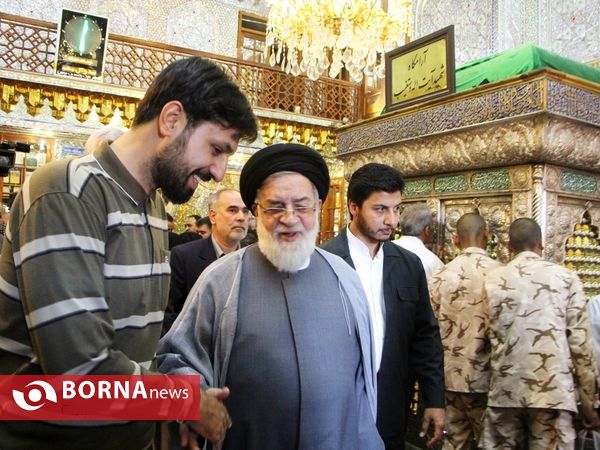 حضور رییس بنیاد شهید در آستان حضرت شاهچراغ(ع) در شیراز