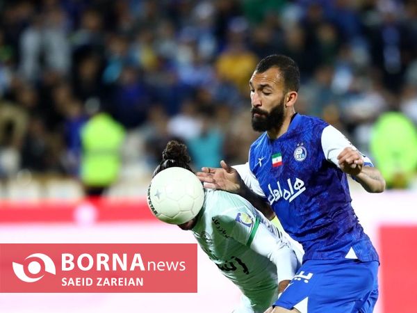 دیدار تیم های استقلال تهران - ذوب آهن اصفهان