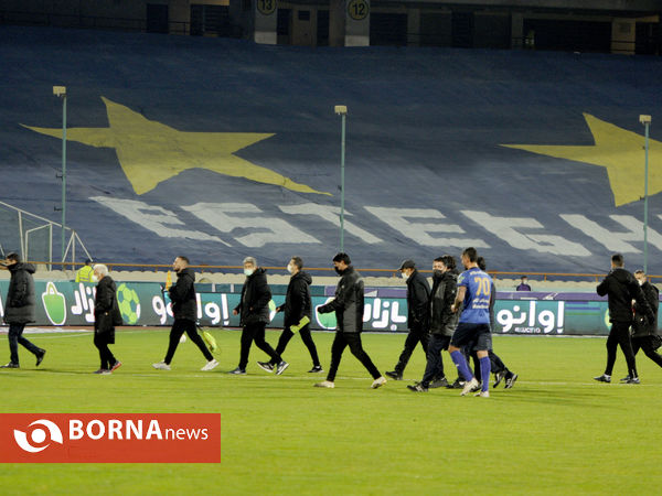 دیدار تیم های استقلال و ذوب آهن