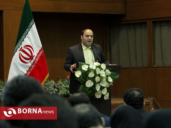 نشست روسای مجامع سازمان های مردم نهاد کشور وجوانان احزاب با حضور معاون اول رییس جمهوری