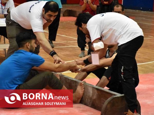 مسابقات چوب کشی در گرگان