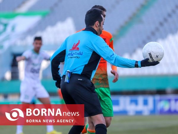 دیدار تیم های فوتبال آلومینیوم - مس