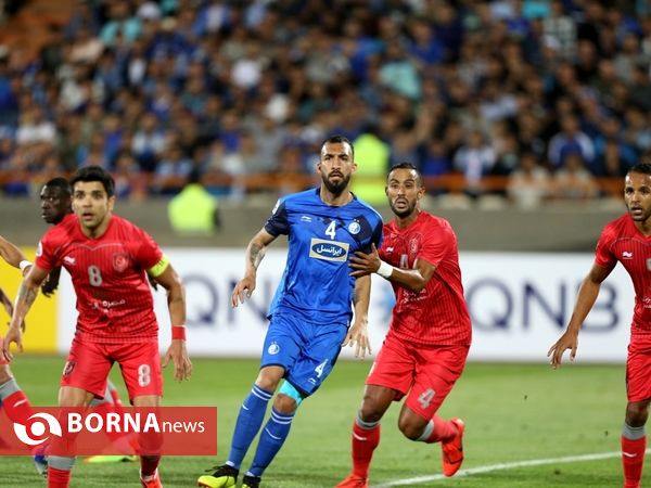 دیدار تیم های فوتبال استقلال ایران- الدوحیل قطر