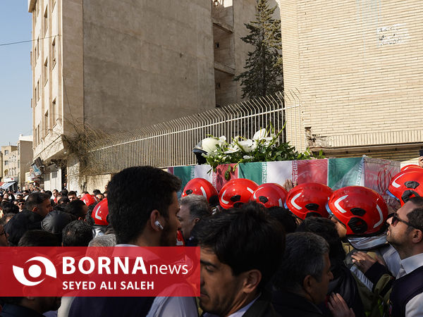 مراسم تشییع آتش‌نشان رضا دارابی