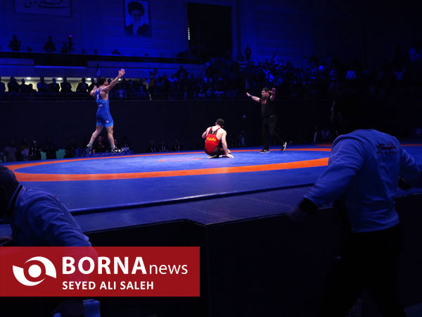 مسابقات لیگ برتر کشتی آزاد