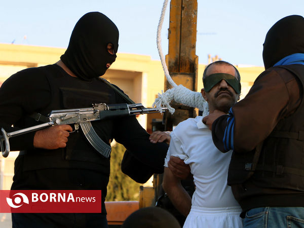 اجرای حکم الهی محکومین به سرقت مسلحانه در شیراز