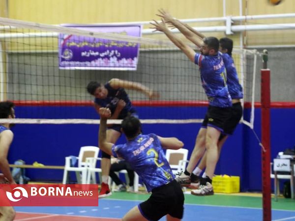 دیدار تیم های والیبال ابریشم لاهیجان _ تالار افرند شیرکوه رودبار