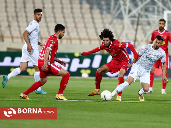 دیدار تیم های فوتبال پرسپولیس - آلومینیوم
