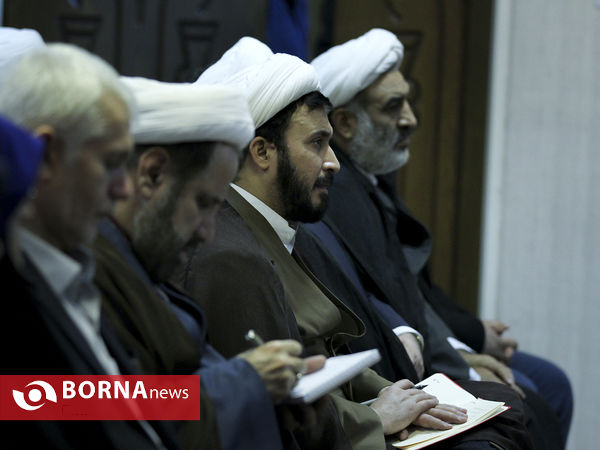نشست بازخوانی چهل سال ورزش