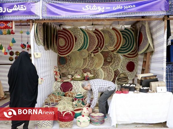نمایشگاه عیدانه صنایع دستی بانوان آبادان