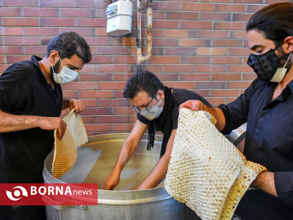 سفره‌دار مجلس حسین(ع)