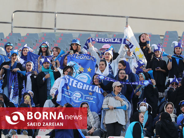 دیدار تیم های قوتبال استقلا ل۰ پیکان