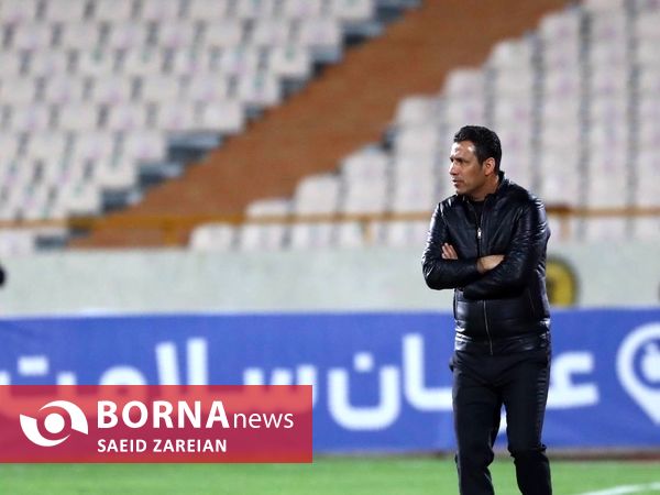دیدار تیم های استقلال تهران - ذوب آهن اصفهان