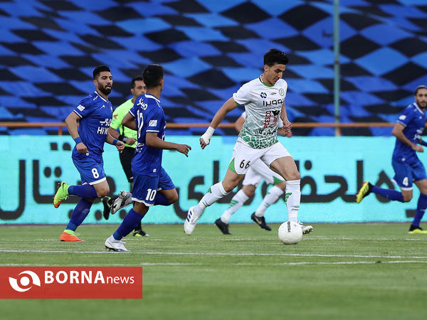 دیدار تیم های فوتبال استقلال - ذوب آهن