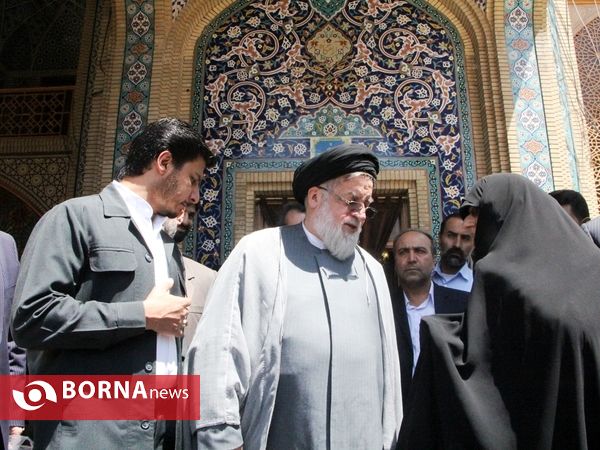 حضور رییس بنیاد شهید در آستان حضرت شاهچراغ(ع) در شیراز