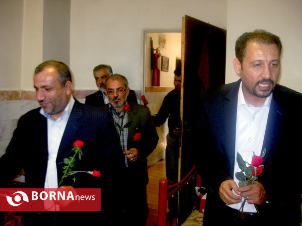 بازدید مسئولان غرب تهران از آسایشگاههای سالمندان