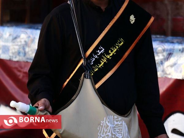 نمای نزدیک اربعینیون شلمچه