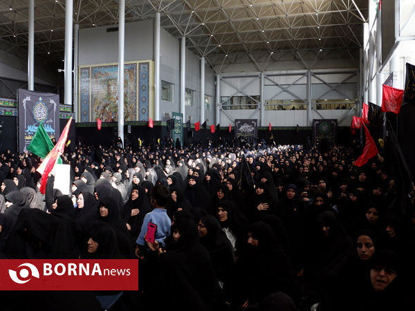 گردهمایی رهروان زینبی در مشهد