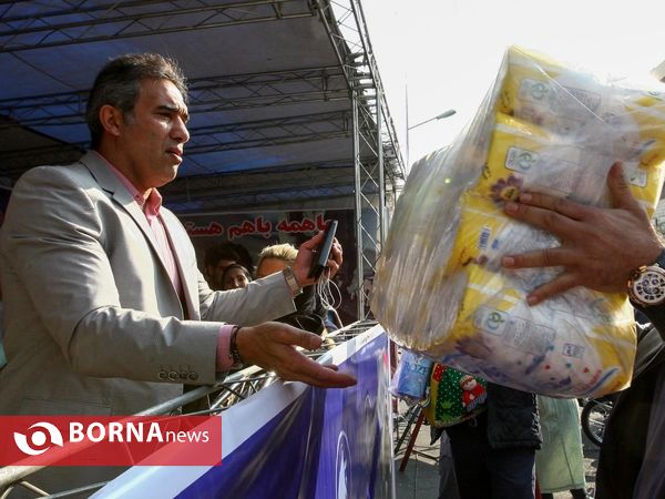 اقدام خیرخواهانه عابدزاده برای کمک به زلزله زدگان غرب کشور