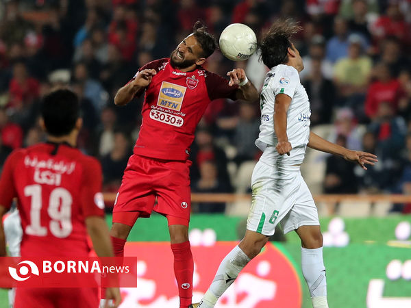 دیدار تیم های پرسپولیس تهران - ماشین سازی تبریز